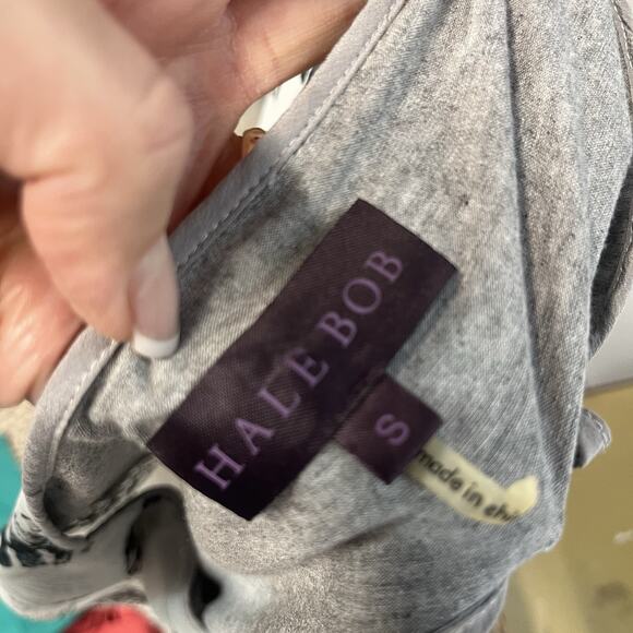 Hale Bob Blouse Women's Size S Gray Sheer Feathers Boho Peasant Lagenlook Casual - Picture 6 of 6